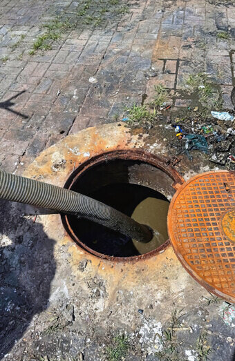https://blockeddrainsellenbrook.com.au/uploads/2025/07/blocked-drains-50219.jpg
