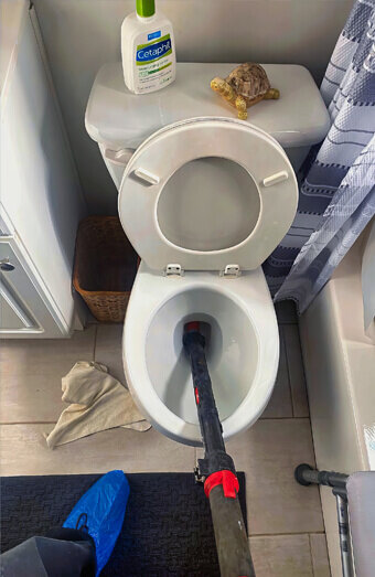 https://blockeddrainsellenbrook.com.au/uploads/2025/07/blocked-toilet-54169.jpg